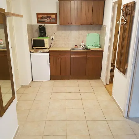 Lägenhet Kriszta Apartmanhaz
