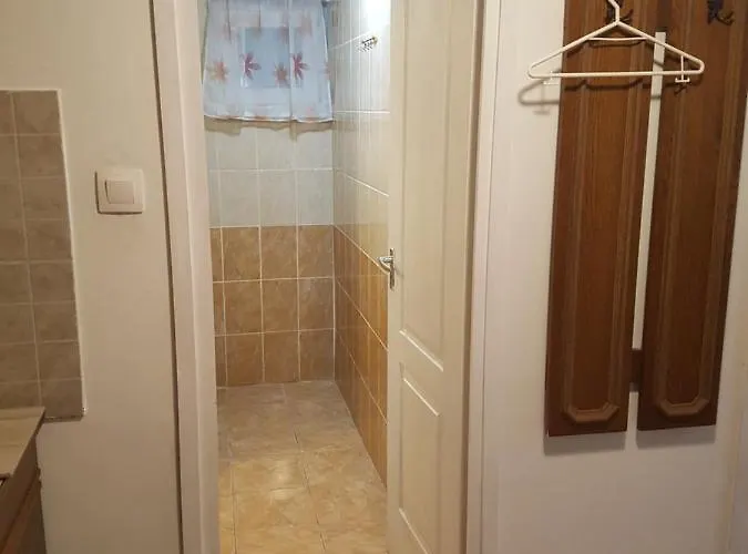 Apartament Kriszta Apartmanhaz